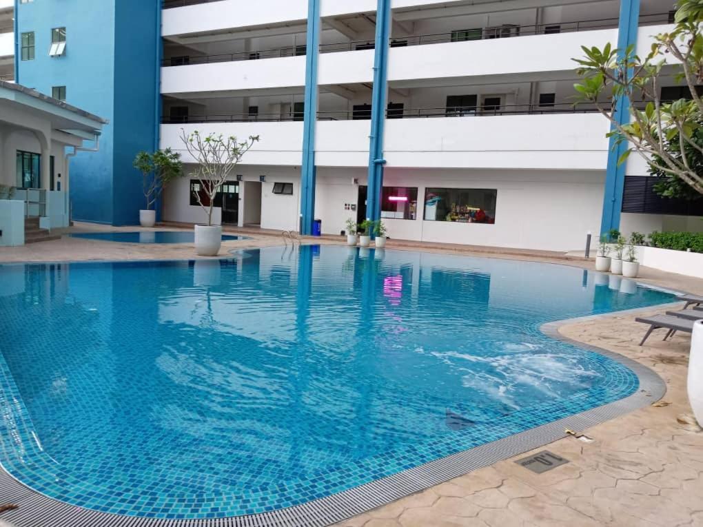 Pantai Puteri Melaka - Seaview 2 Bedroom Apartment Tanjung Kling